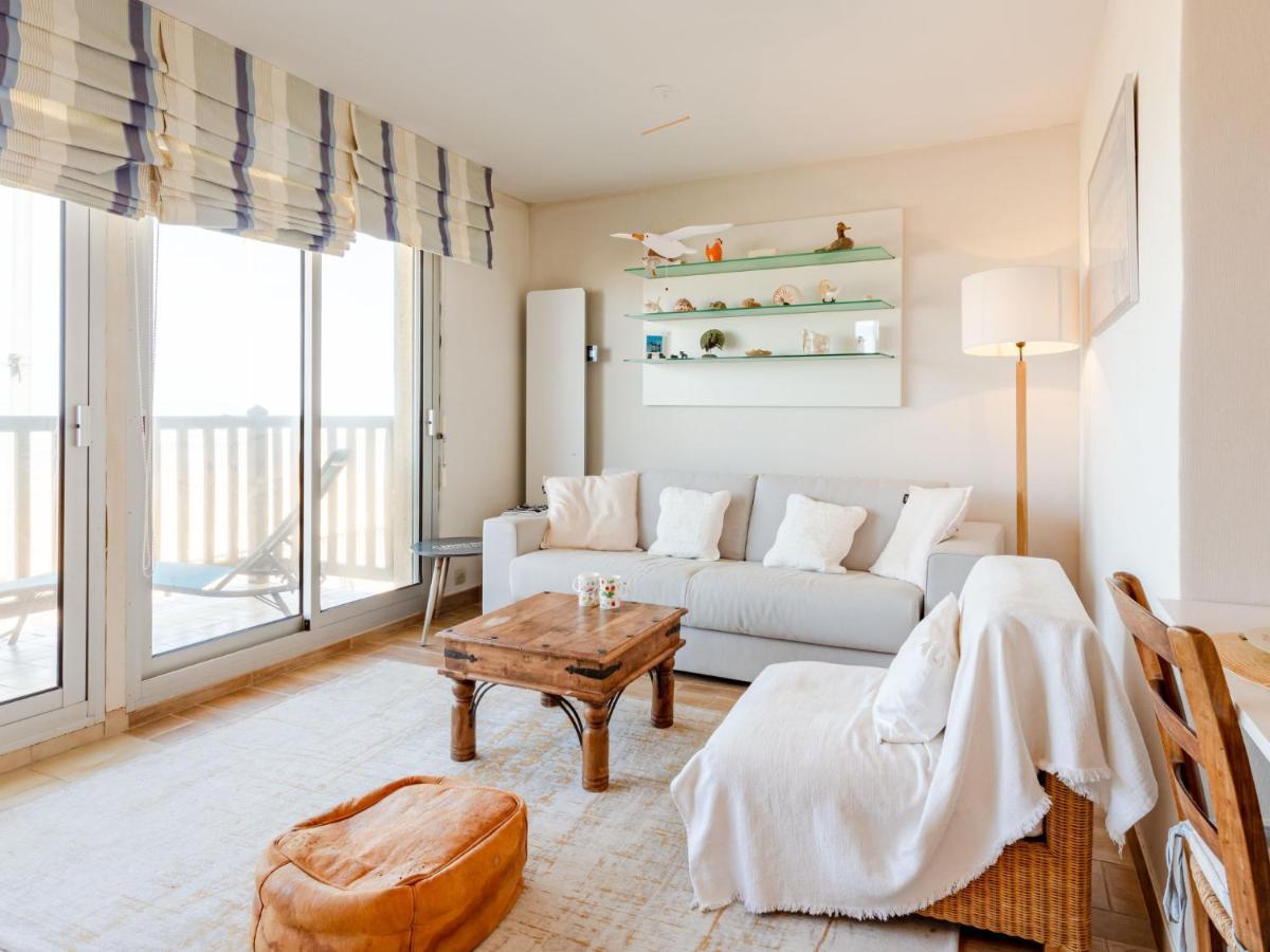 Apartment Les Terrasses Du Casino By Interhome Cabourg Exterior foto