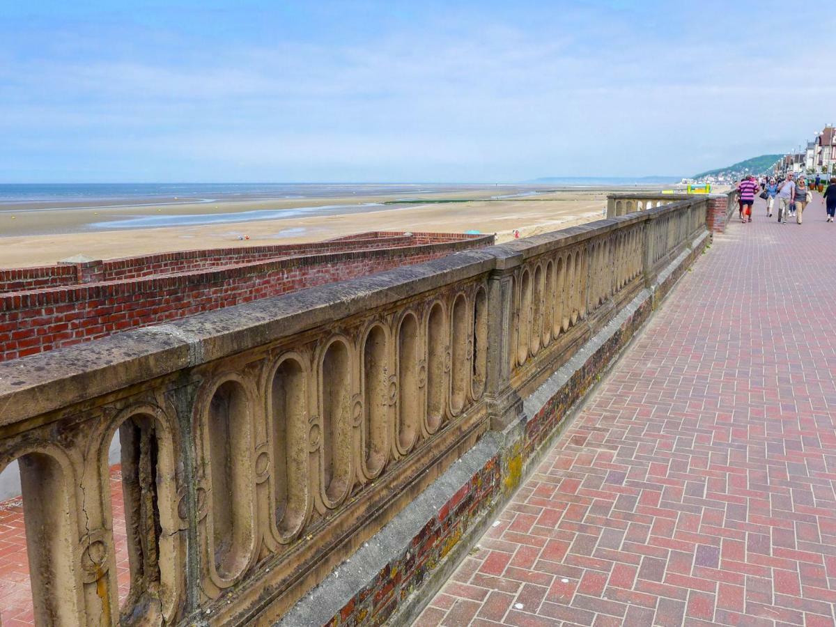 Apartment Les Terrasses Du Casino By Interhome Cabourg Exterior foto